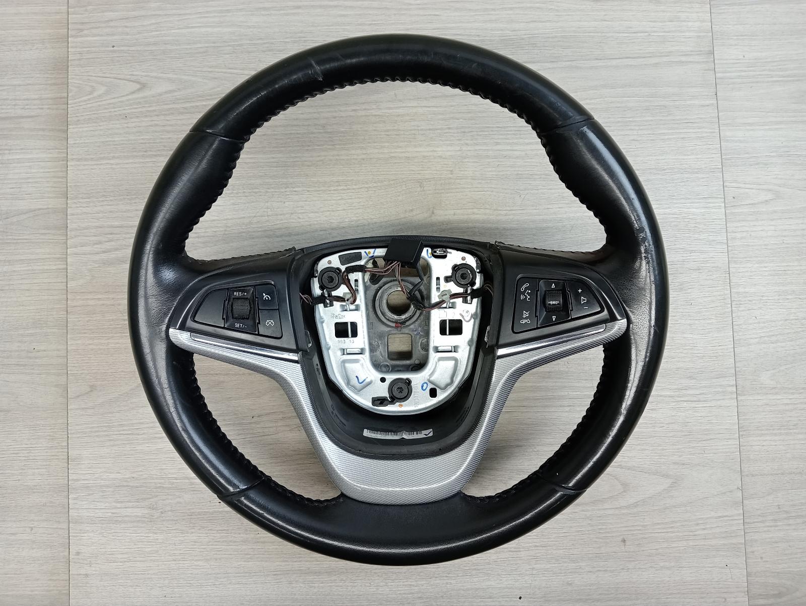 8963737