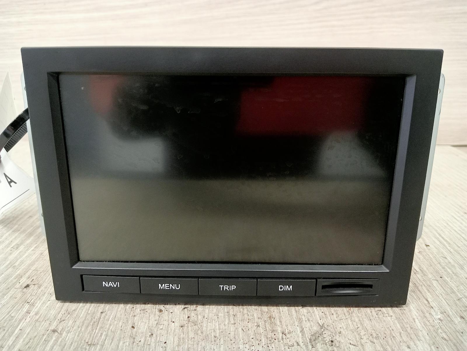 HOLDEN CAPTIVA STEREO/HEAD UNIT DISPLAY UNIT ONLY, SAT NAV TYPE, CG, 09/06-02/11