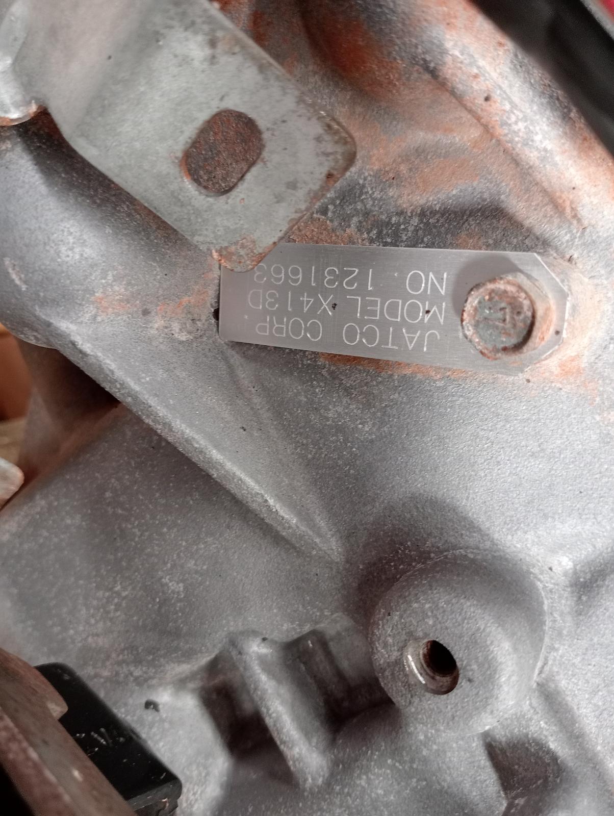 8950186