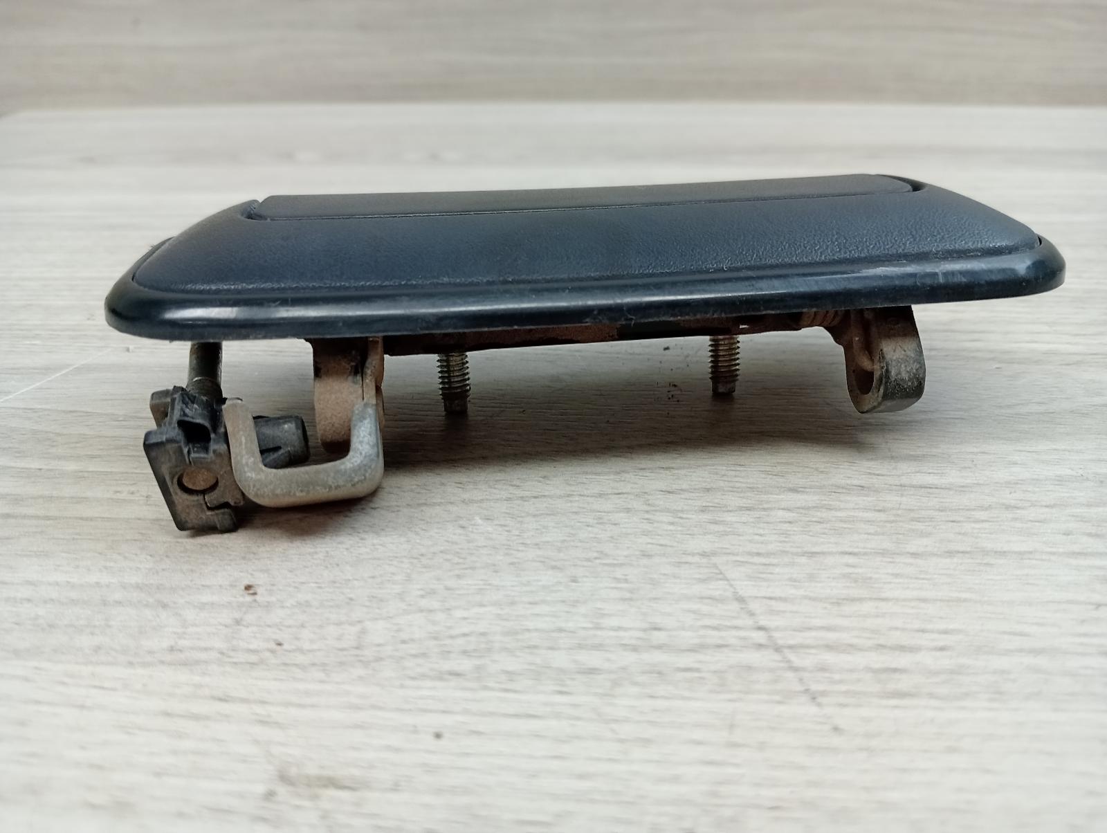 8984268