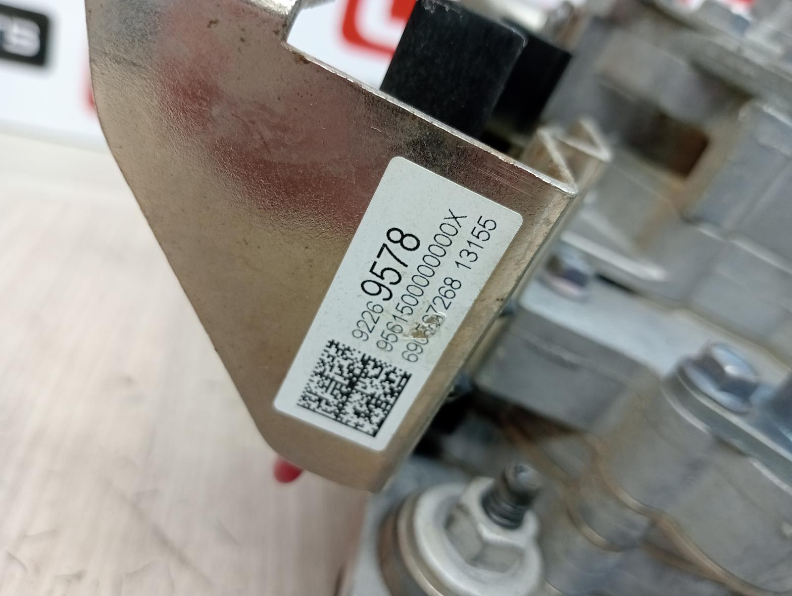 8853734