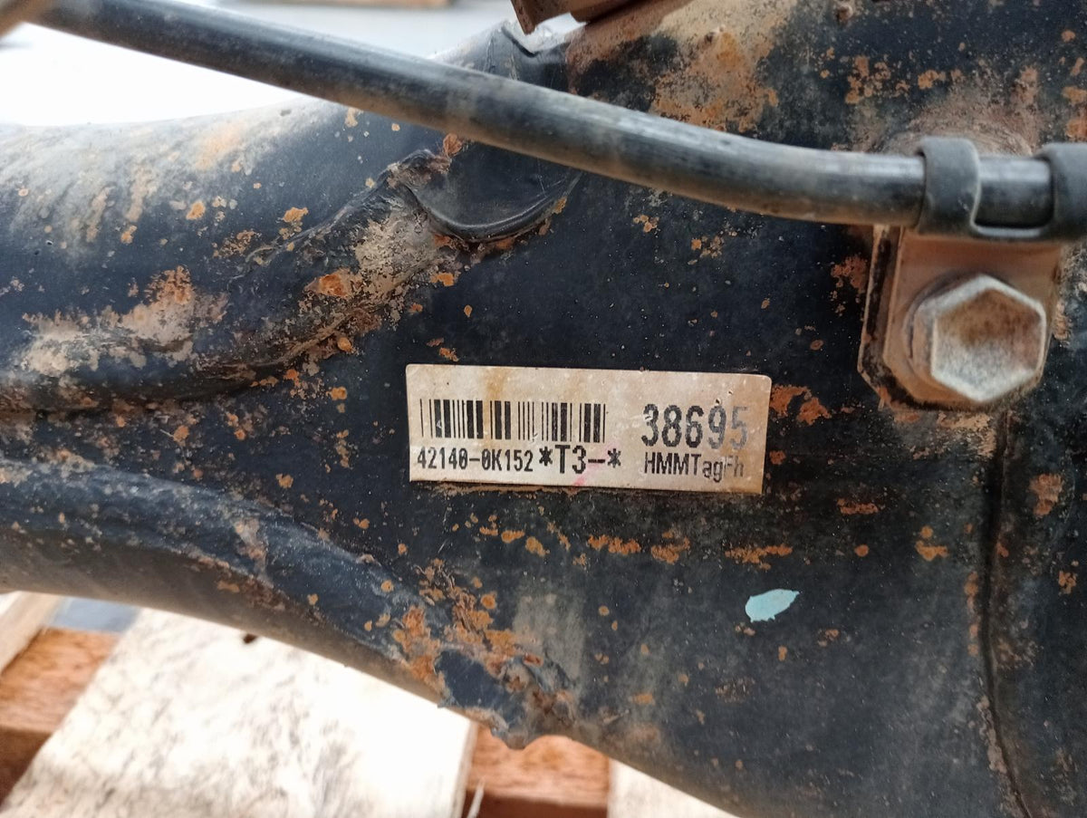 8993573