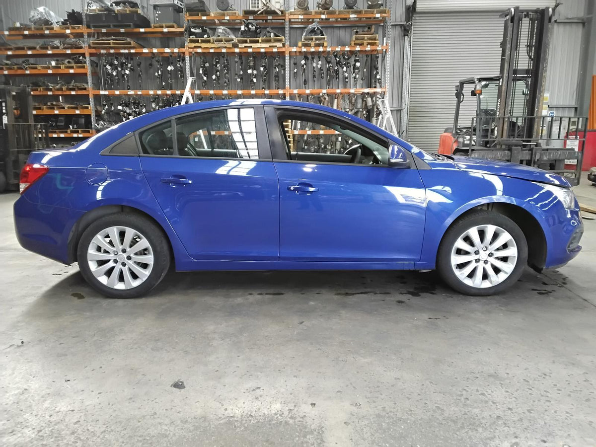 9023353