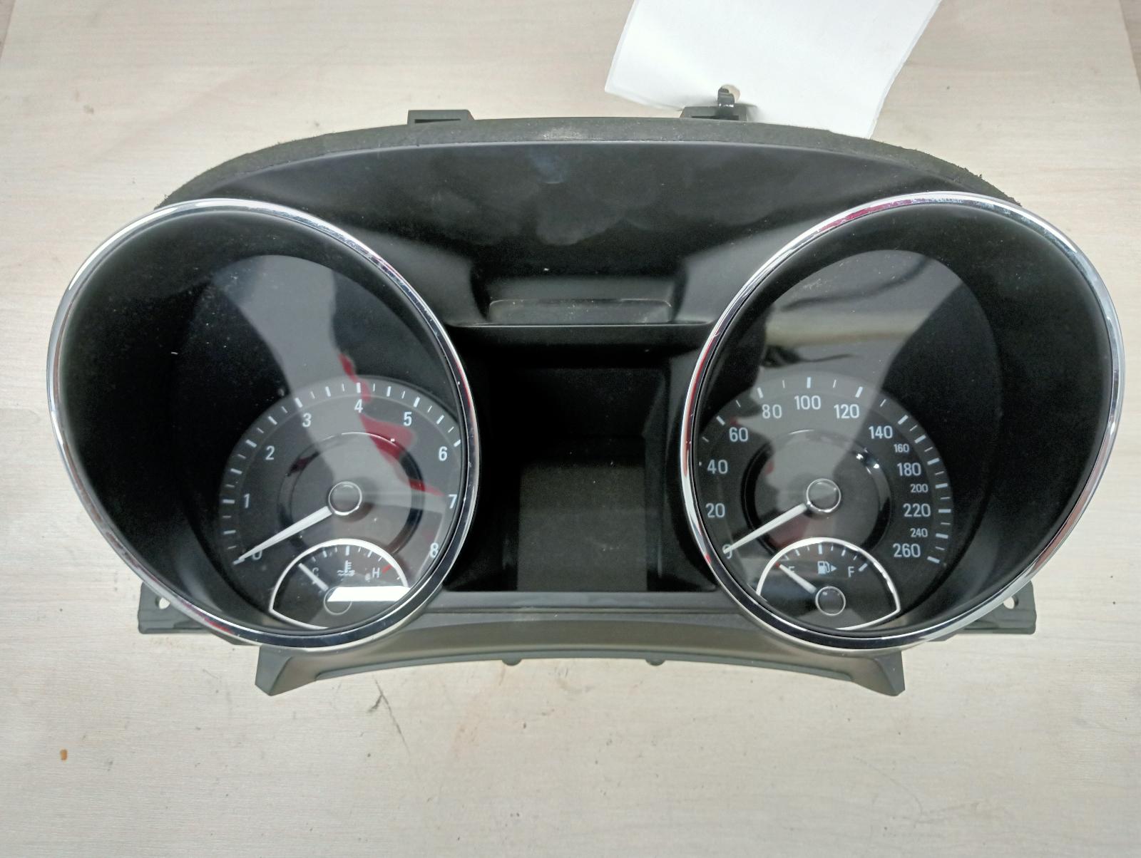 8977331