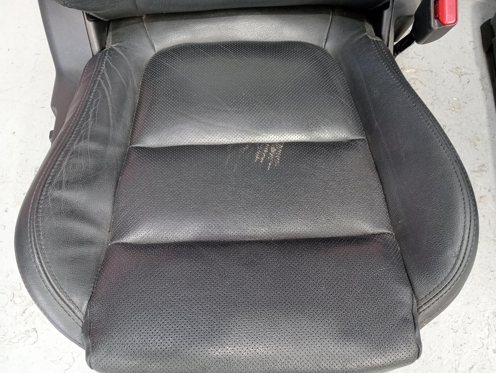 8994671