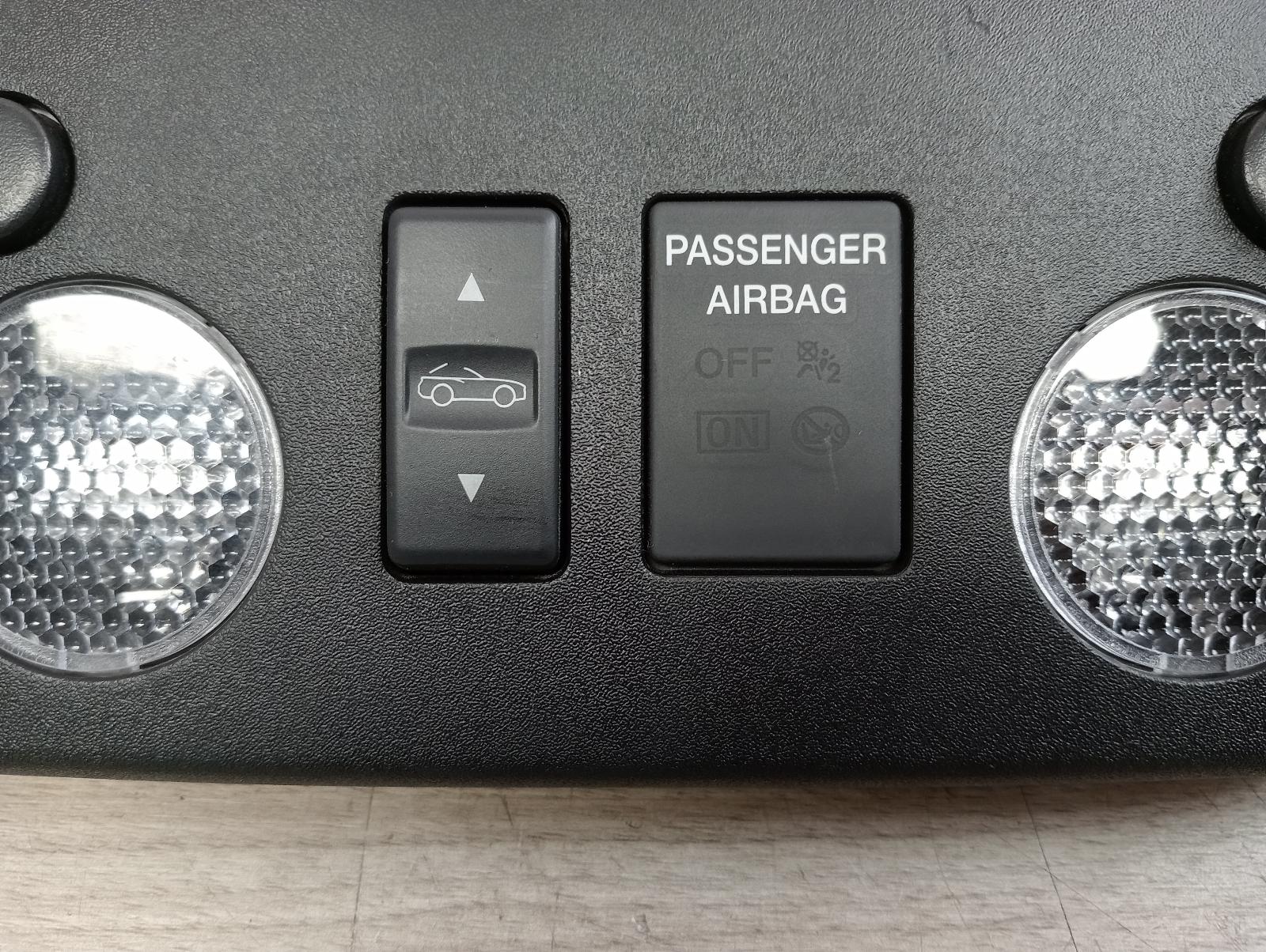 8950916