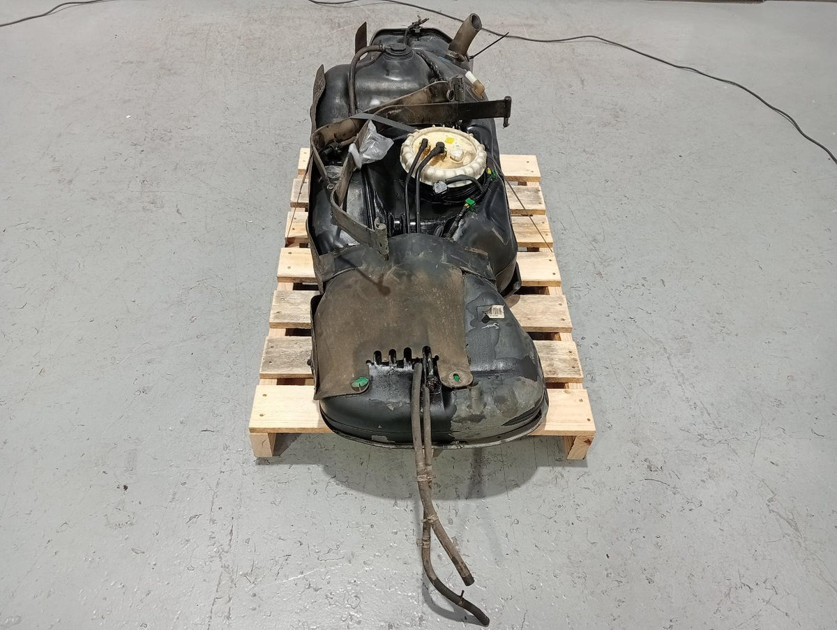 9015704