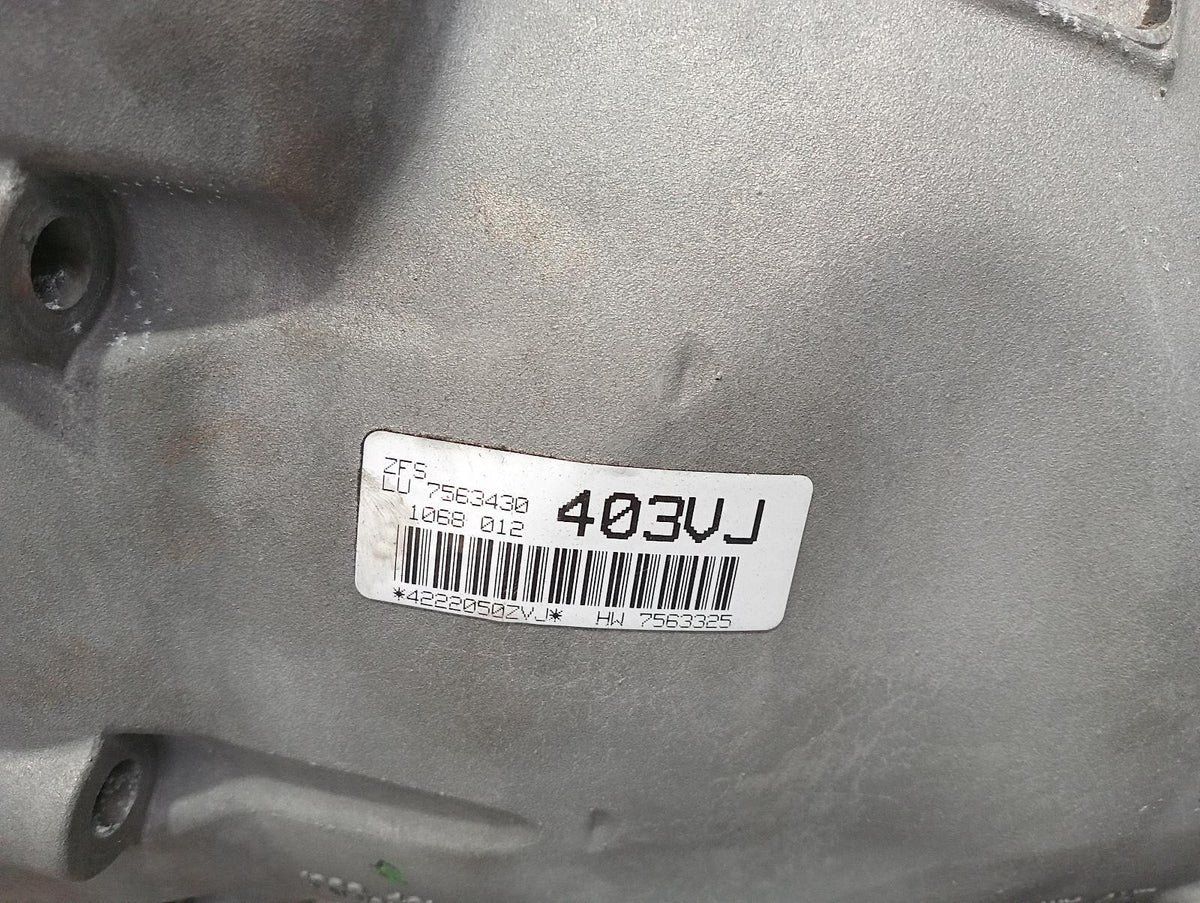 9047693