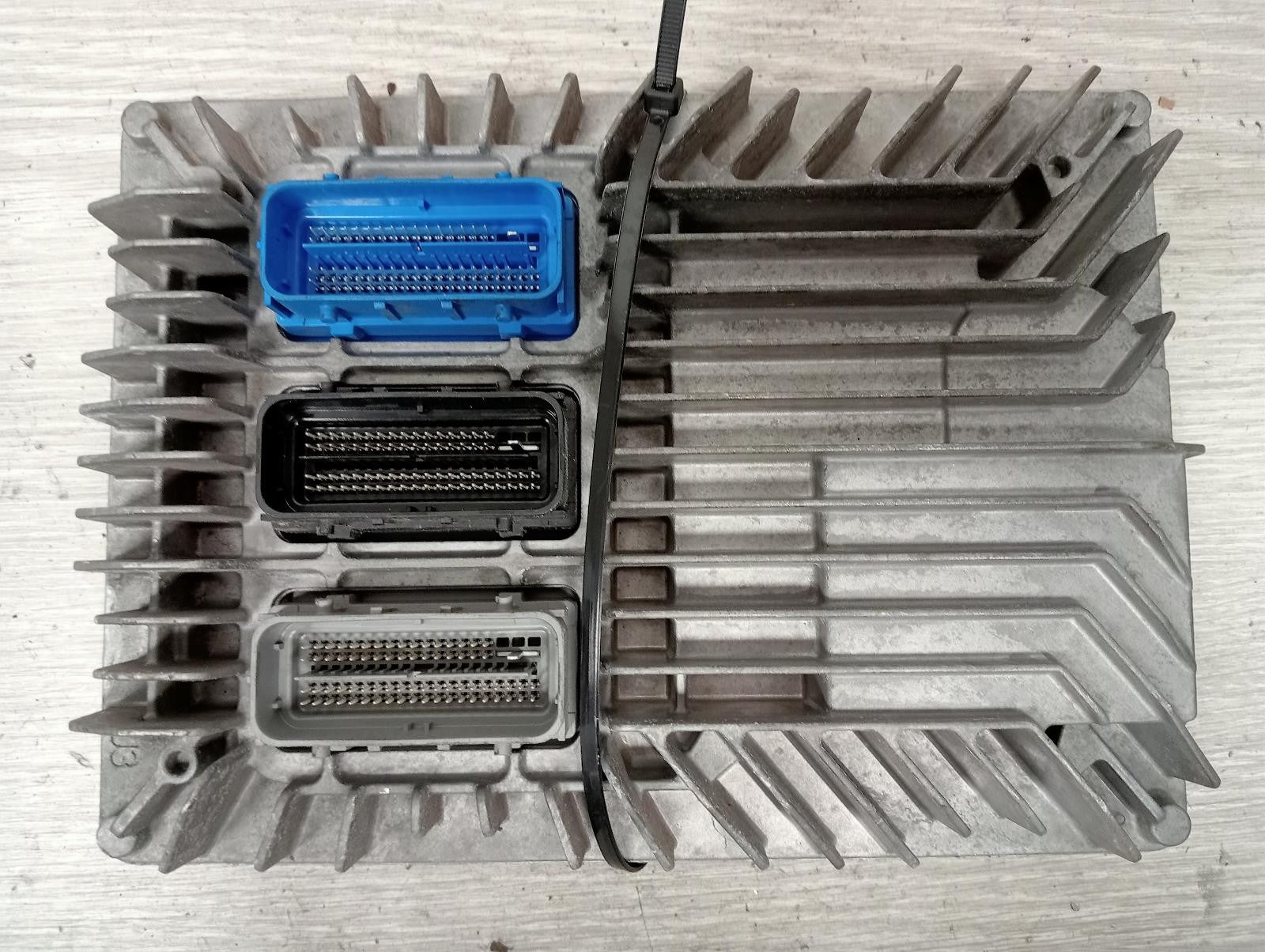 HOLDEN CAPTIVA ECU ENGINE ECU, 3.0, PETROL, AUTO T/M, P/N 12648906, ECU ONLY, CG