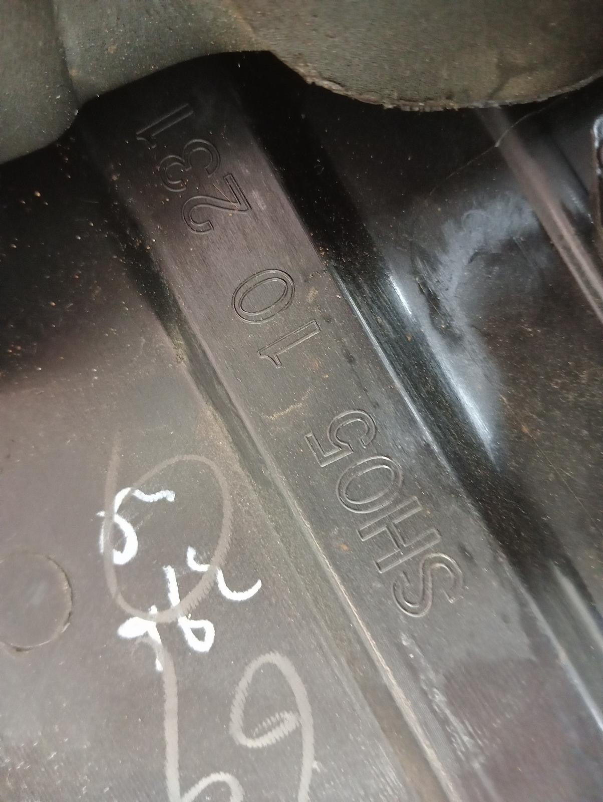 8995158
