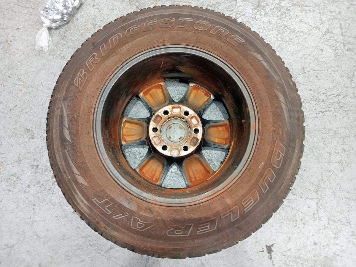 9072702