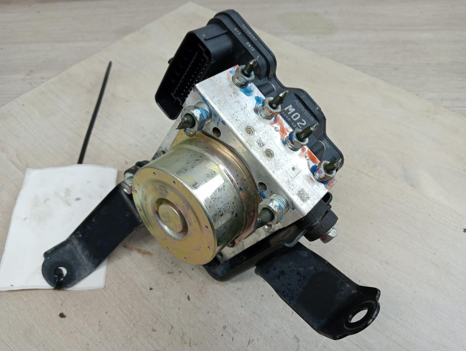 8944219