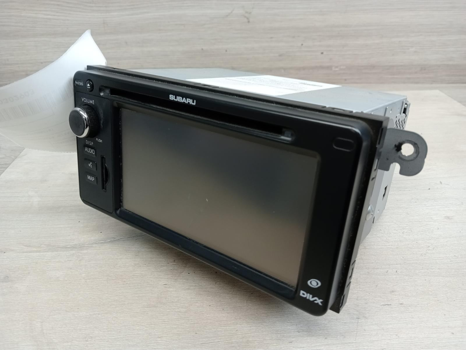 SUBARU XV STEREO/HEAD UNIT 6.1in TOUCHSCREEN, W/ SAT NAV, P/N ON FACE FM212KS, G