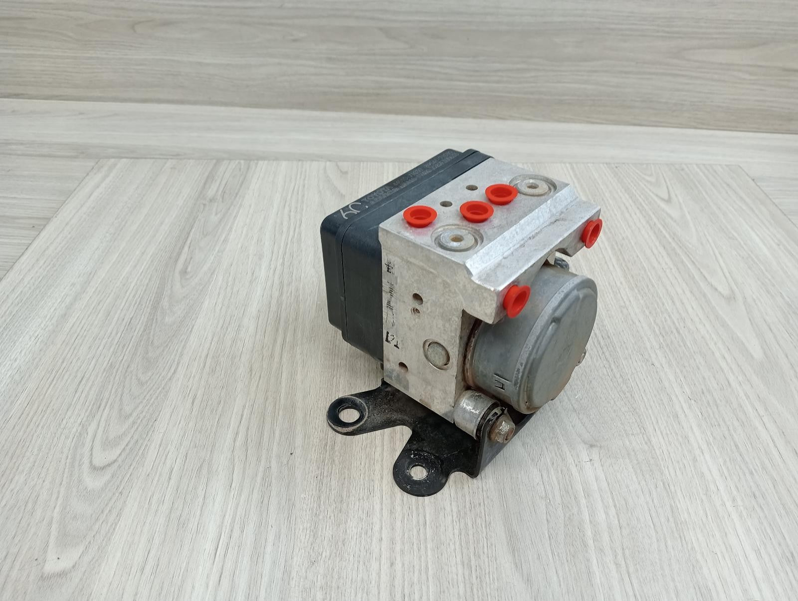 8919475