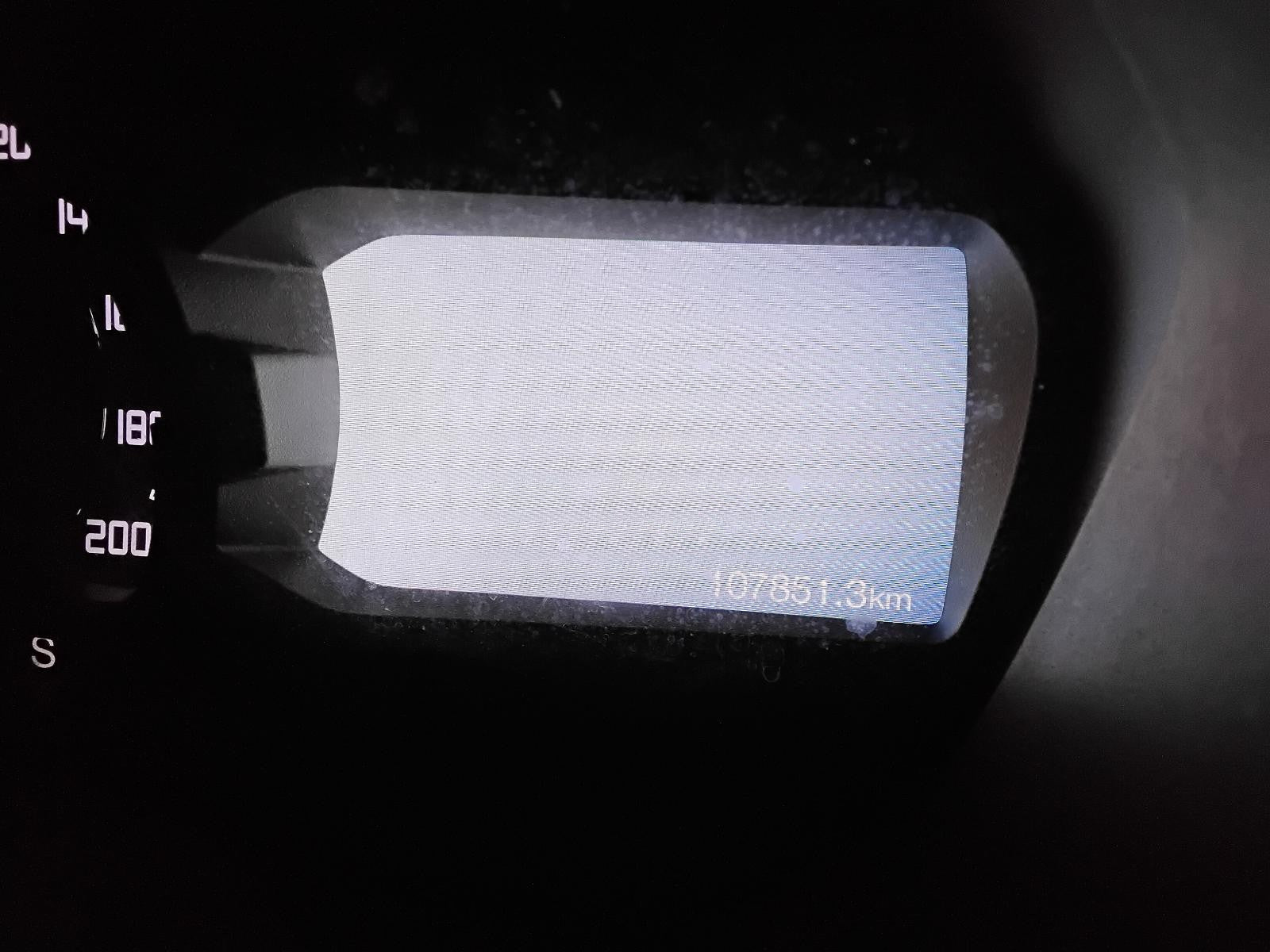 8713157