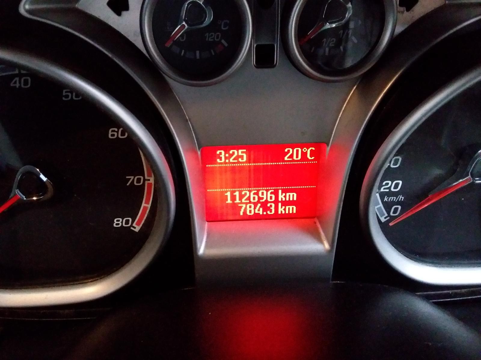 7413737