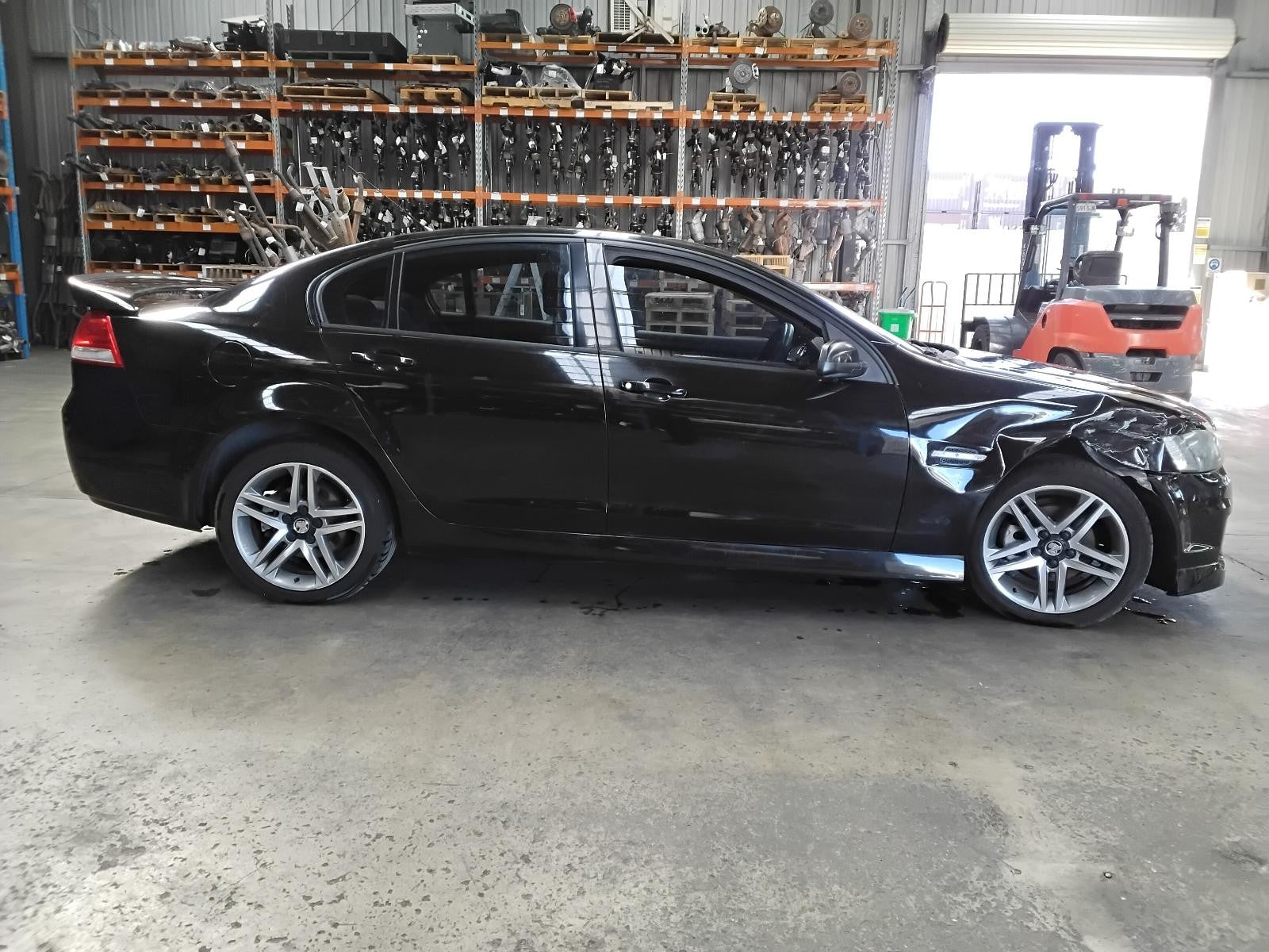 8944183