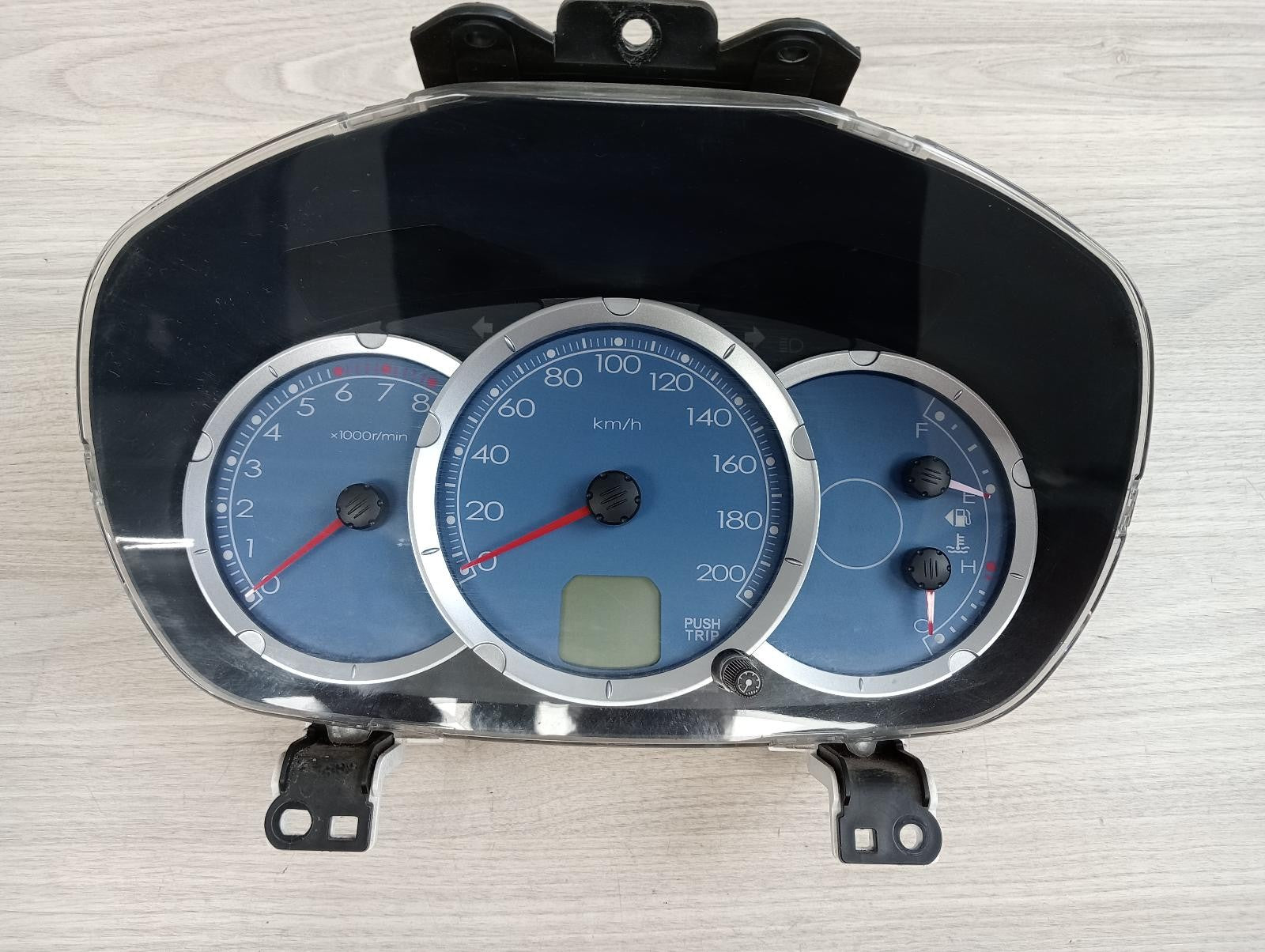 MITSUBISHI TRITON INSTRUMENT CLUSTER INSTRUMENT CLUSTER, PETROL, 3.5, AUTO, 4WD,