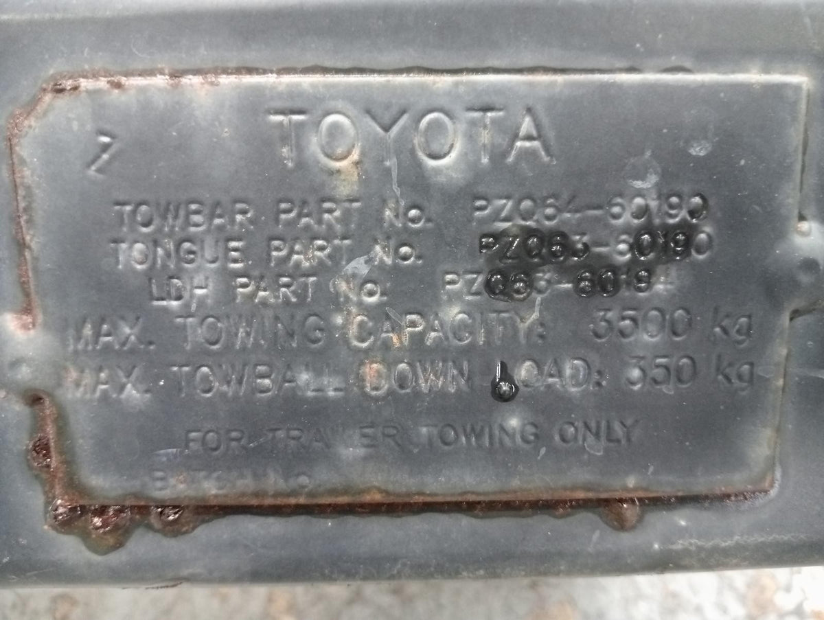 9018128