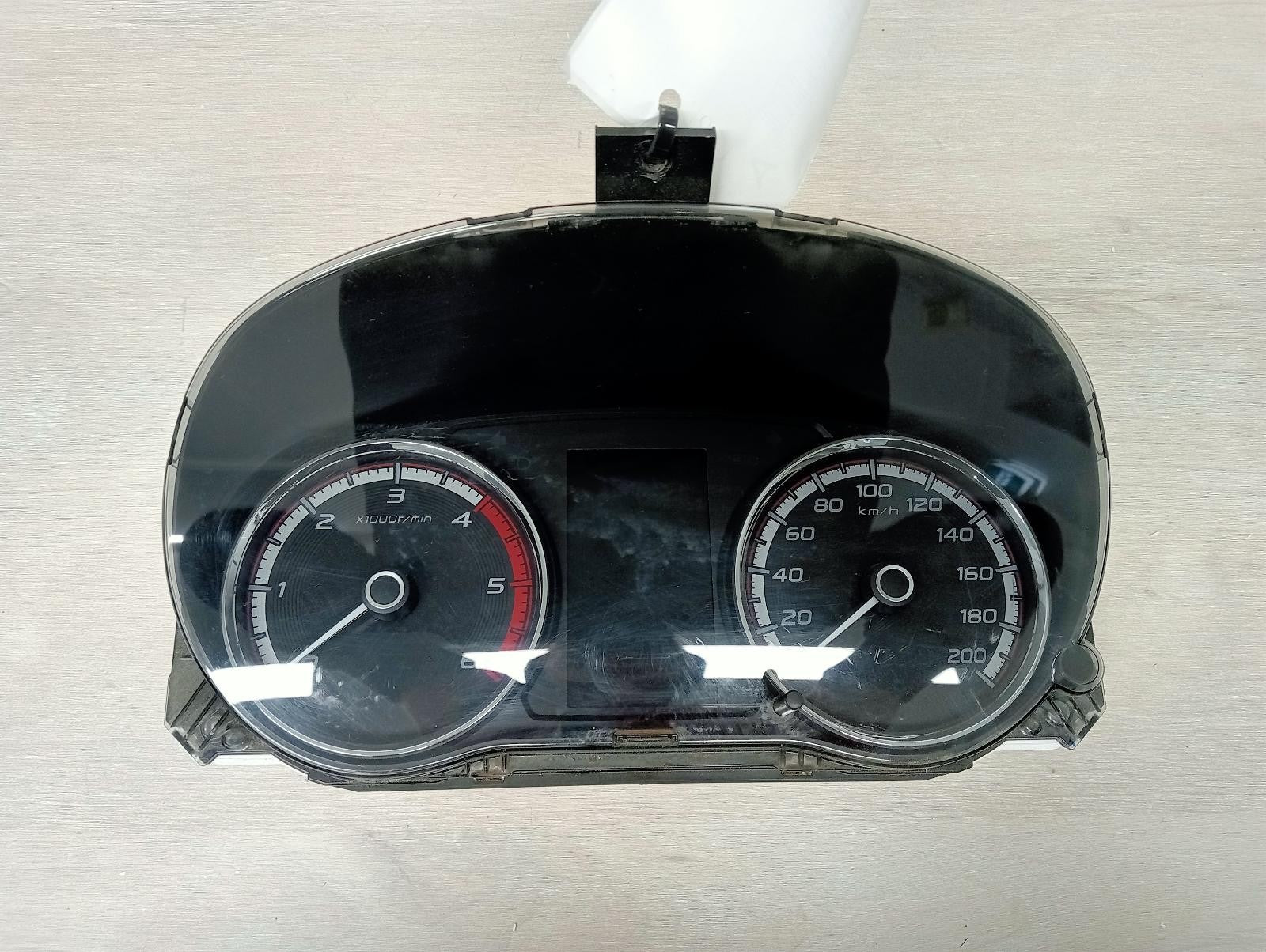 8944184