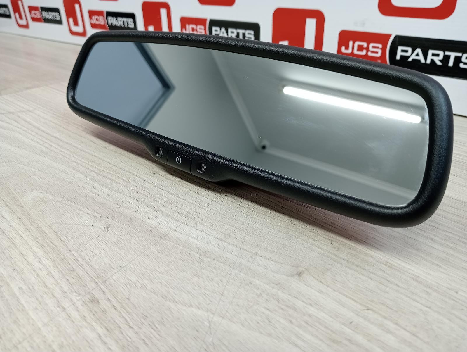 8943539
