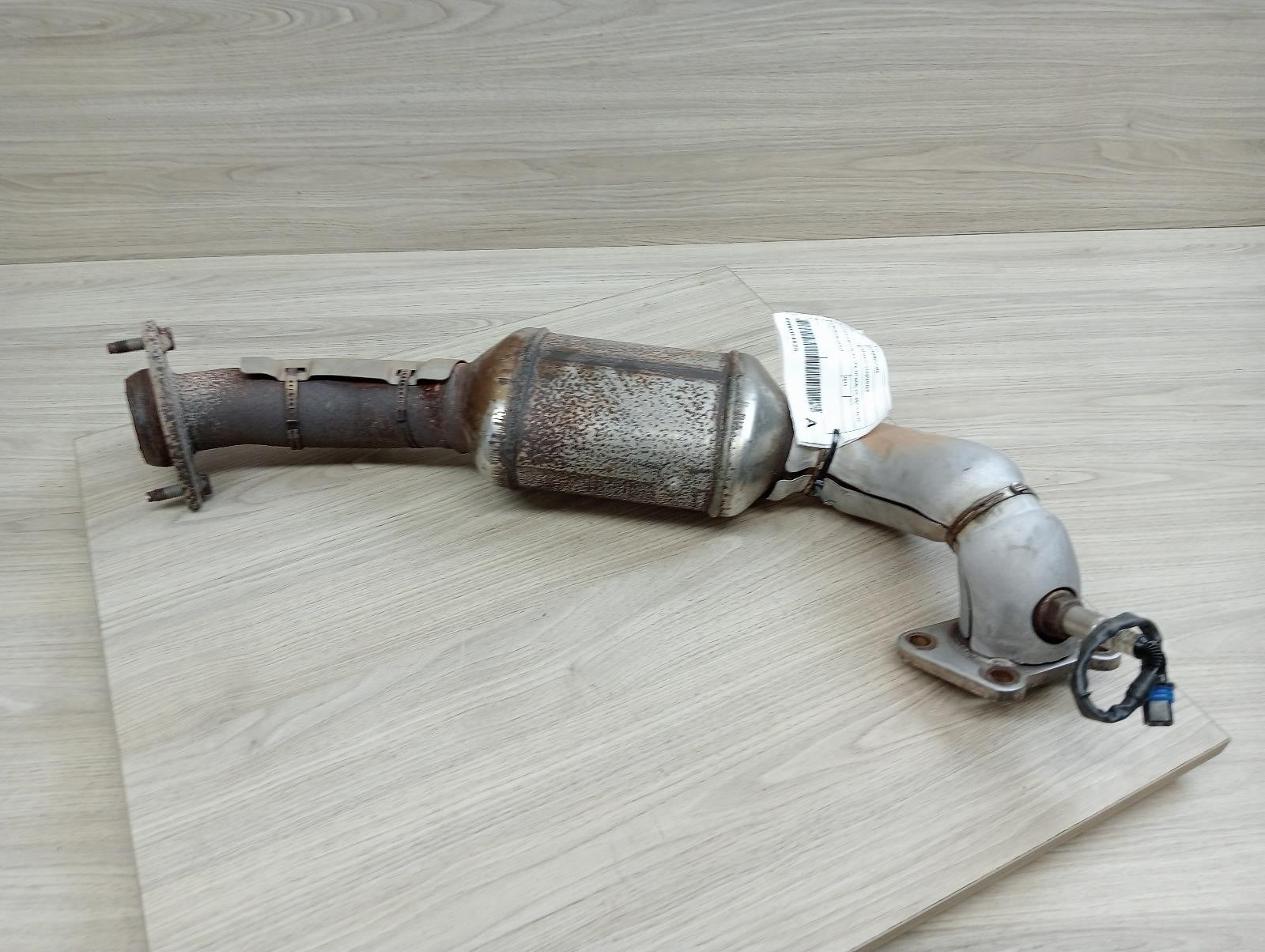 HOLDEN COMMODORE CATALYTIC CONVERTER MANIFOLD-CAT TYPE, 3.6, LFX, LH SIDE, VF, 0