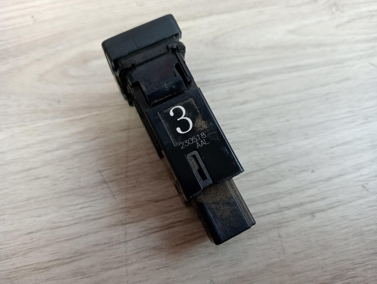 8943295