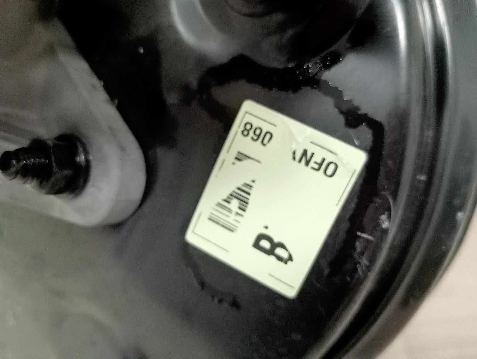 8943053