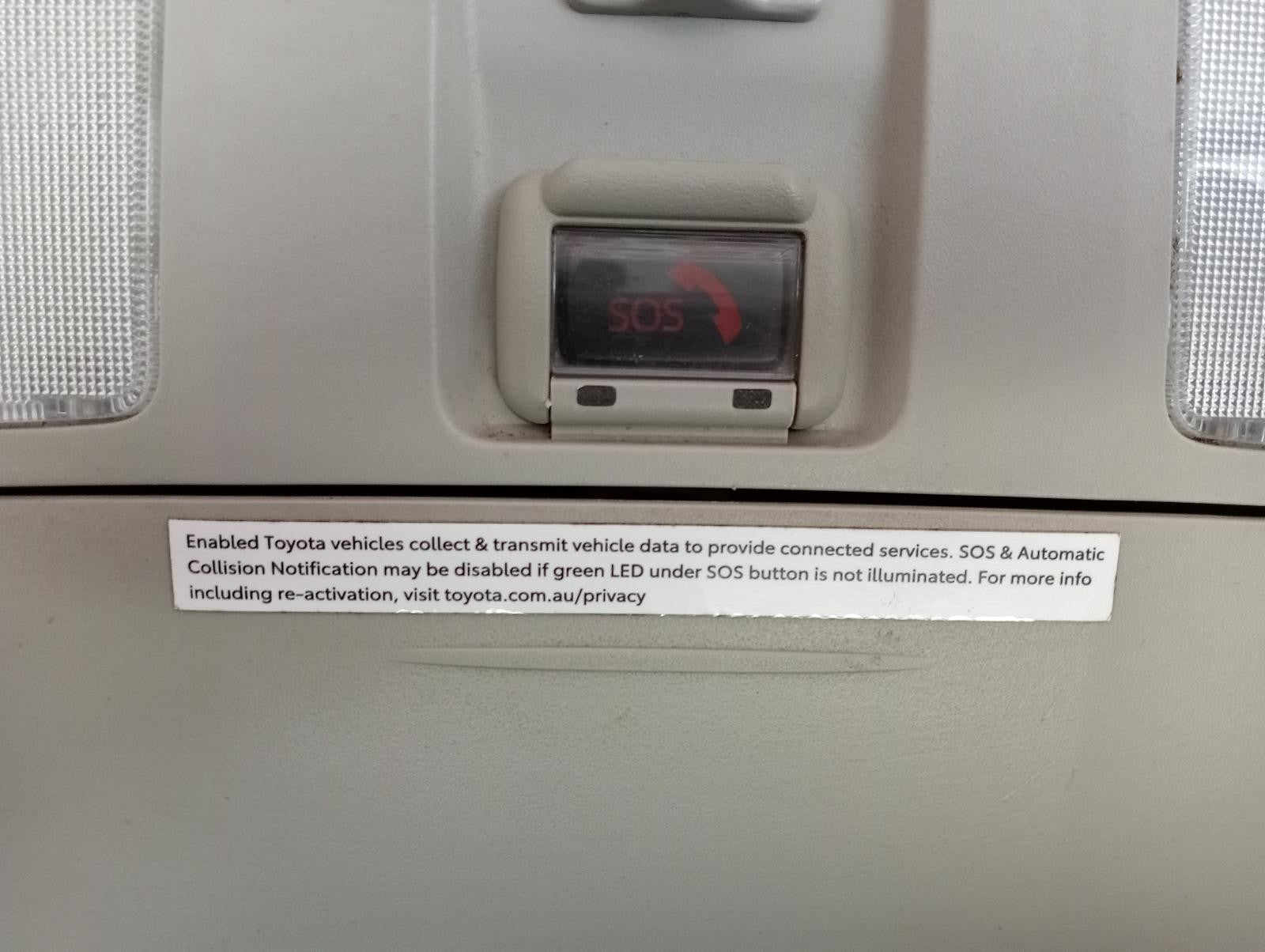 8923004