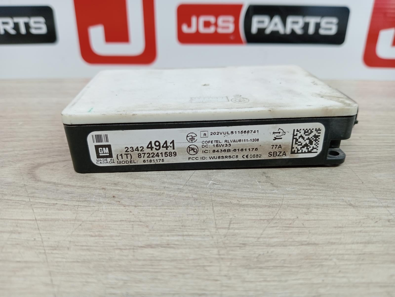 8943554
