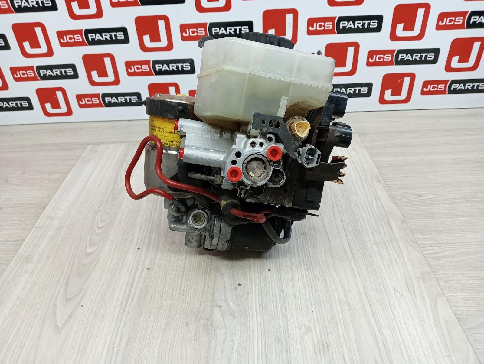 8944143