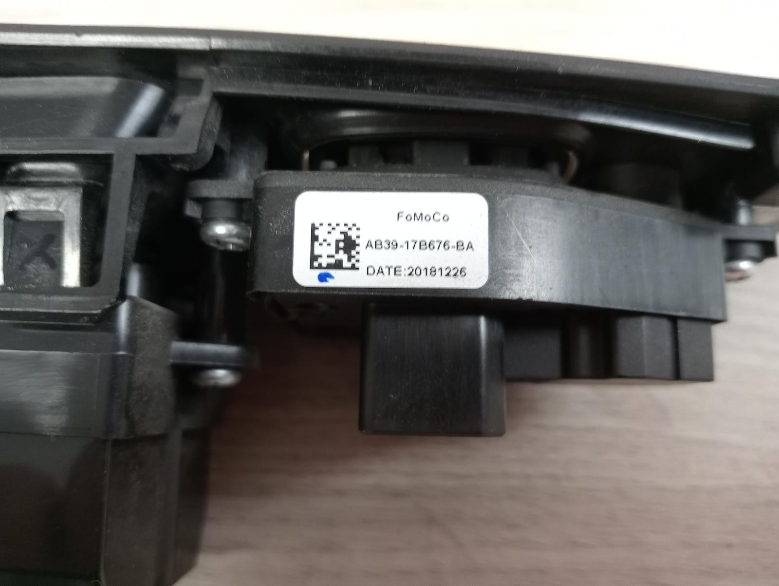 8942213