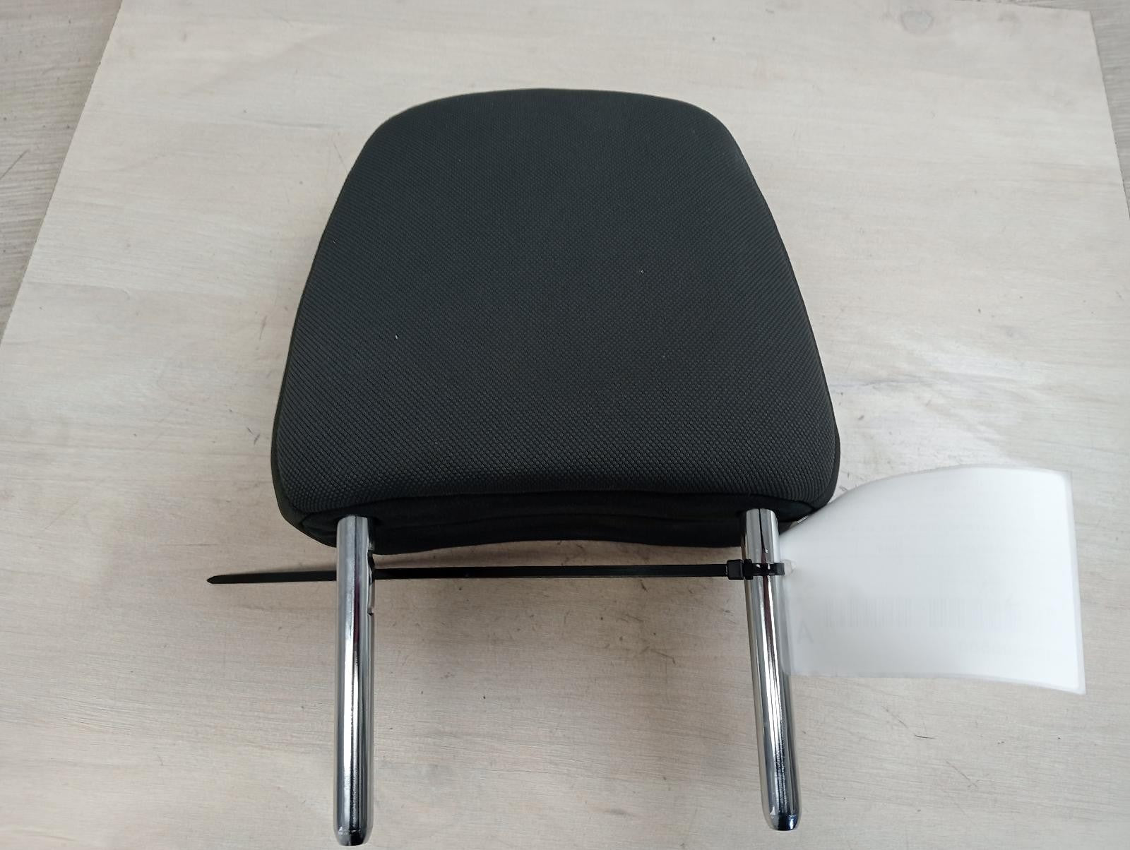 8943747