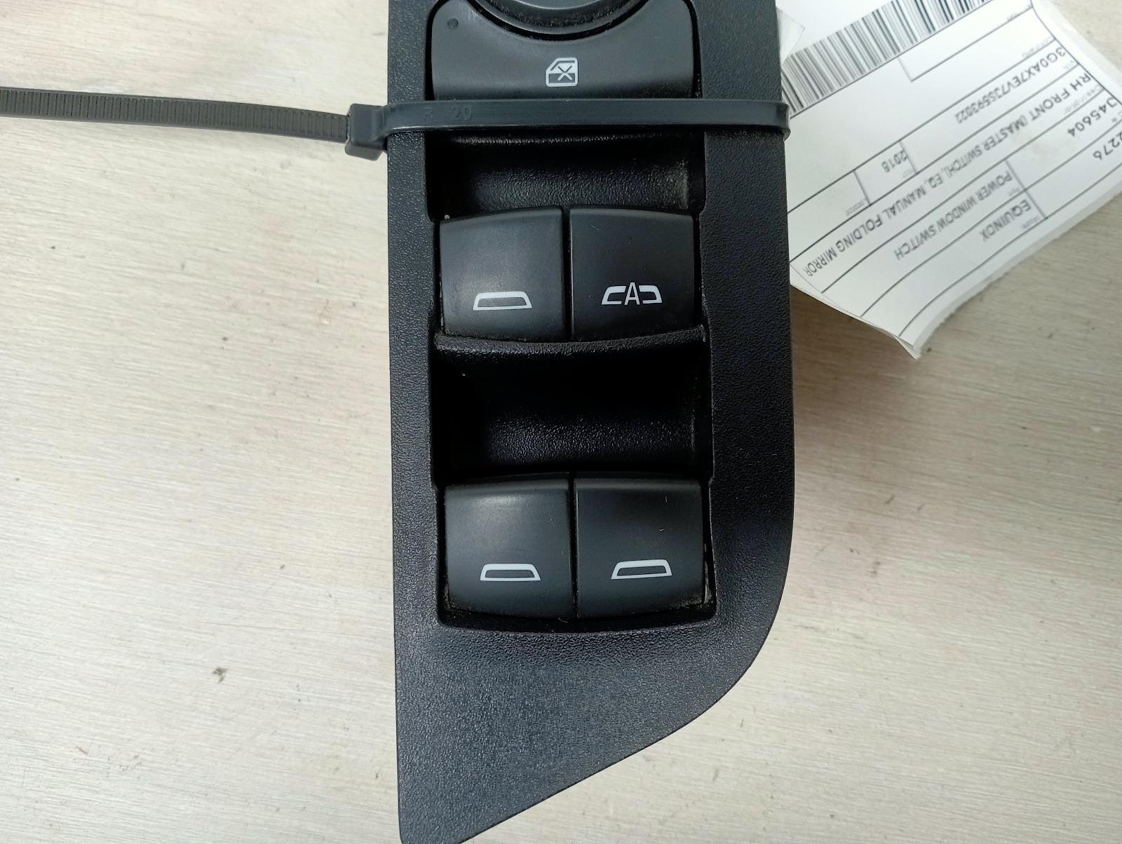 8944191