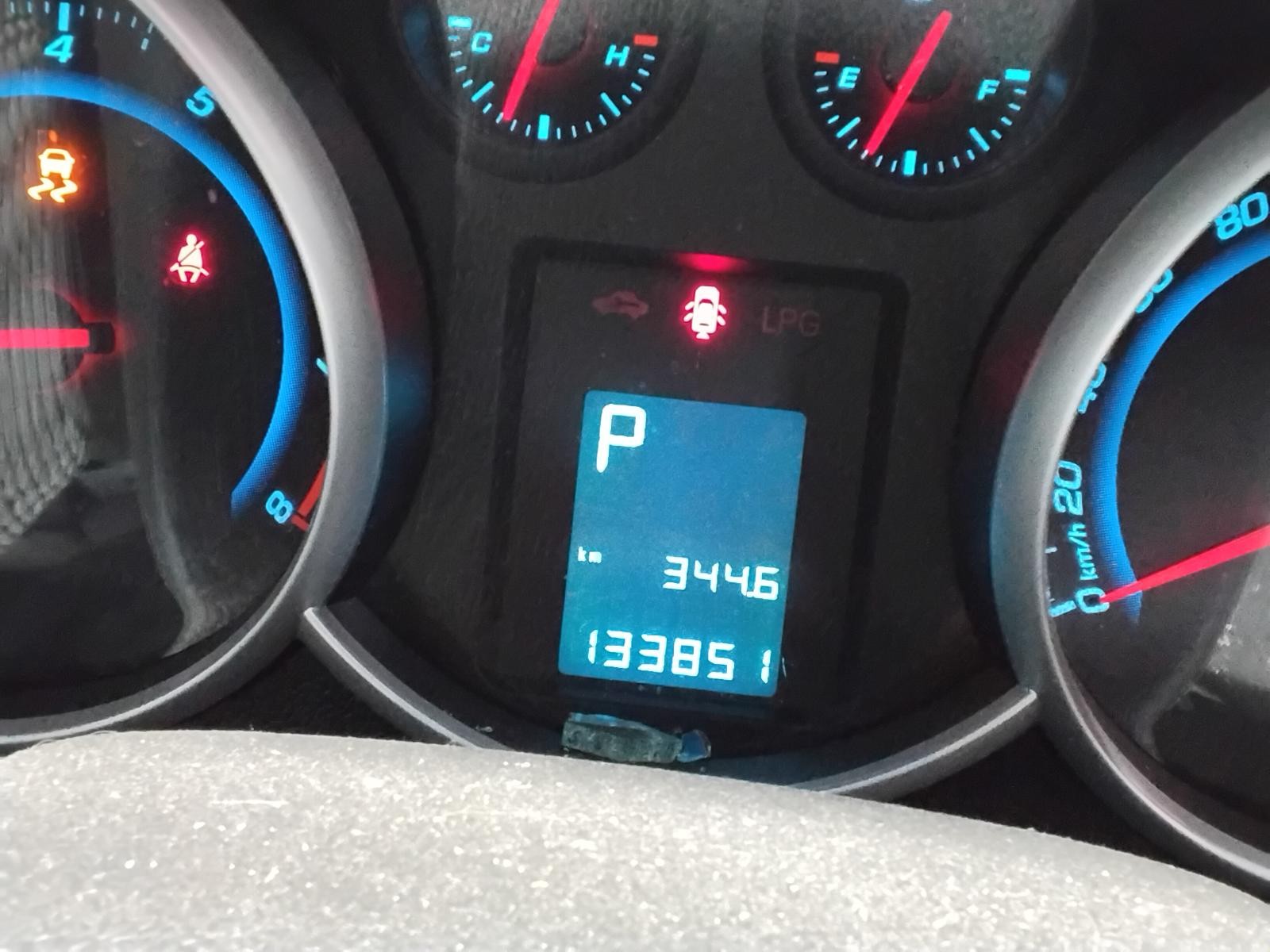 8922531