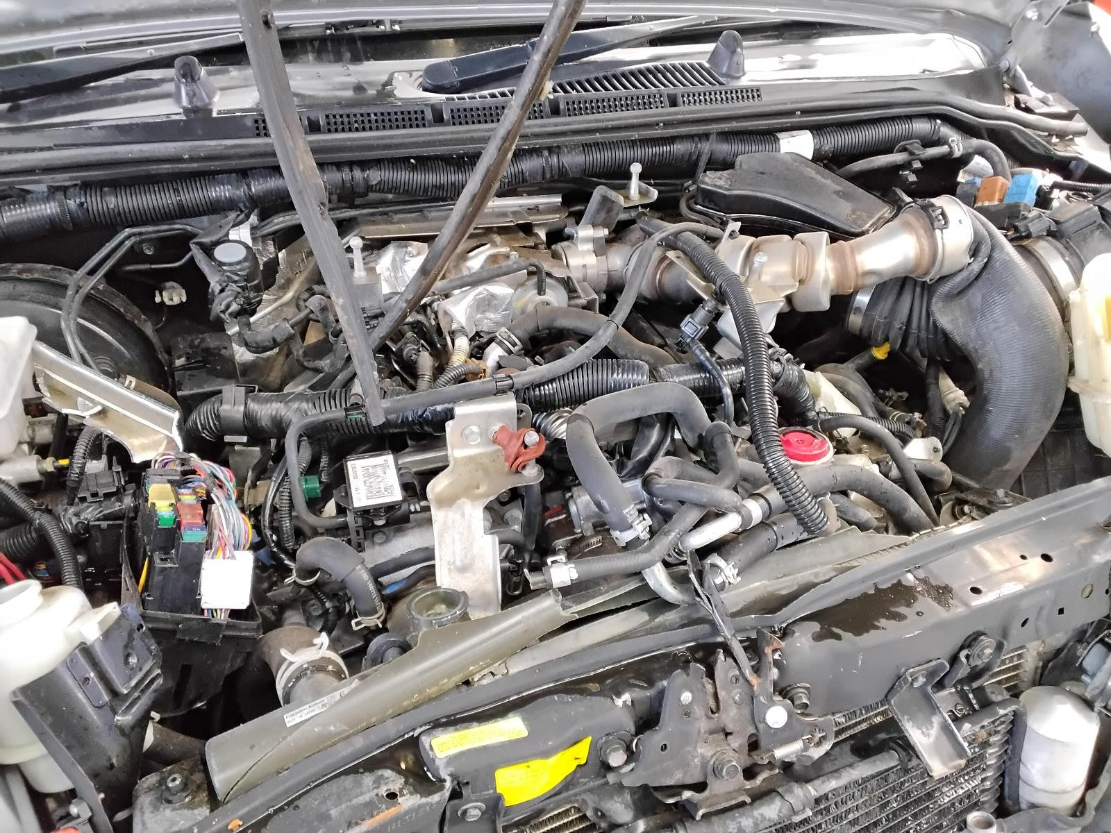 NISSAN NAVARA A/C COMPRESSOR D40, 3.0, V9X, DIESEL, W/ CLUTCH TYPE (1 WIRE), 05/