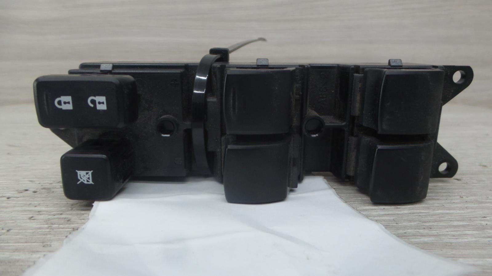 MITSUBISHI OUTLANDER POWER WINDOW SWITCH RH FRONT (MASTER SWITCH), ZJ, 10/1203/