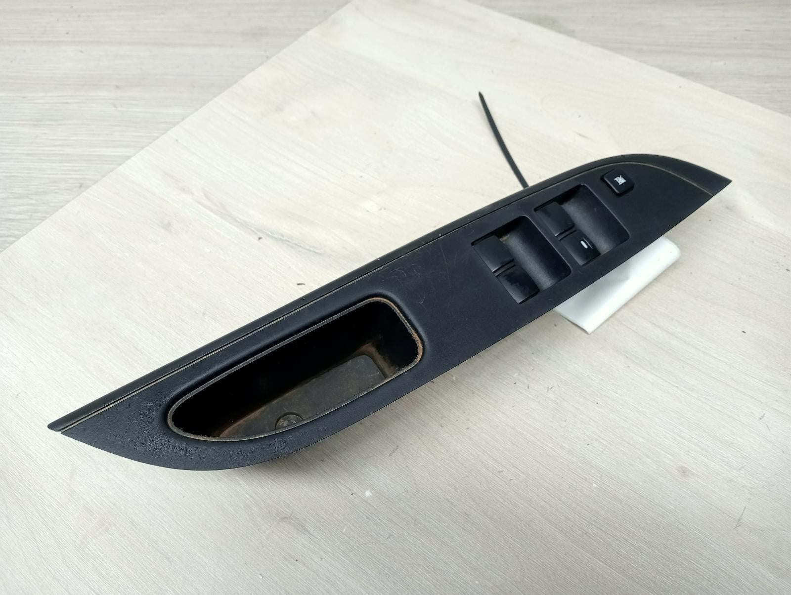 MITSUBISHI TRITON POWER WINDOW SWITCH RH FRONT (MASTER SWITCH), 4 DOOR SWITCH TY