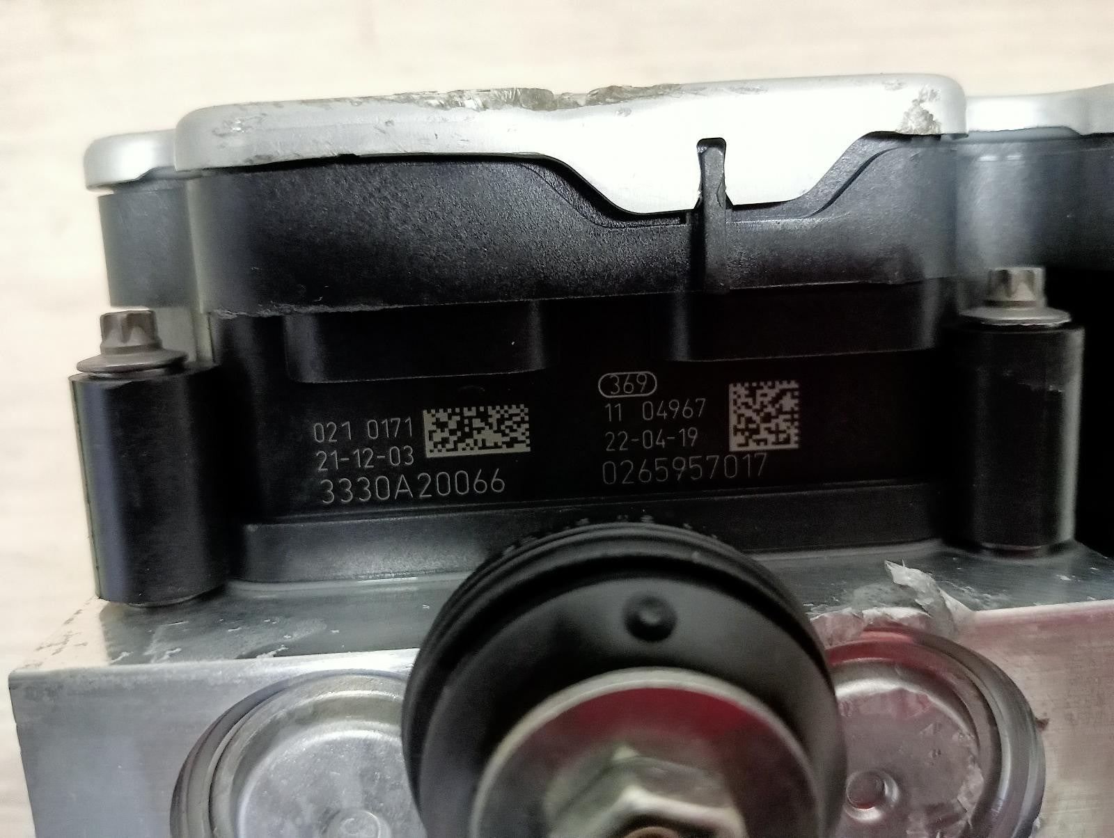 8992254