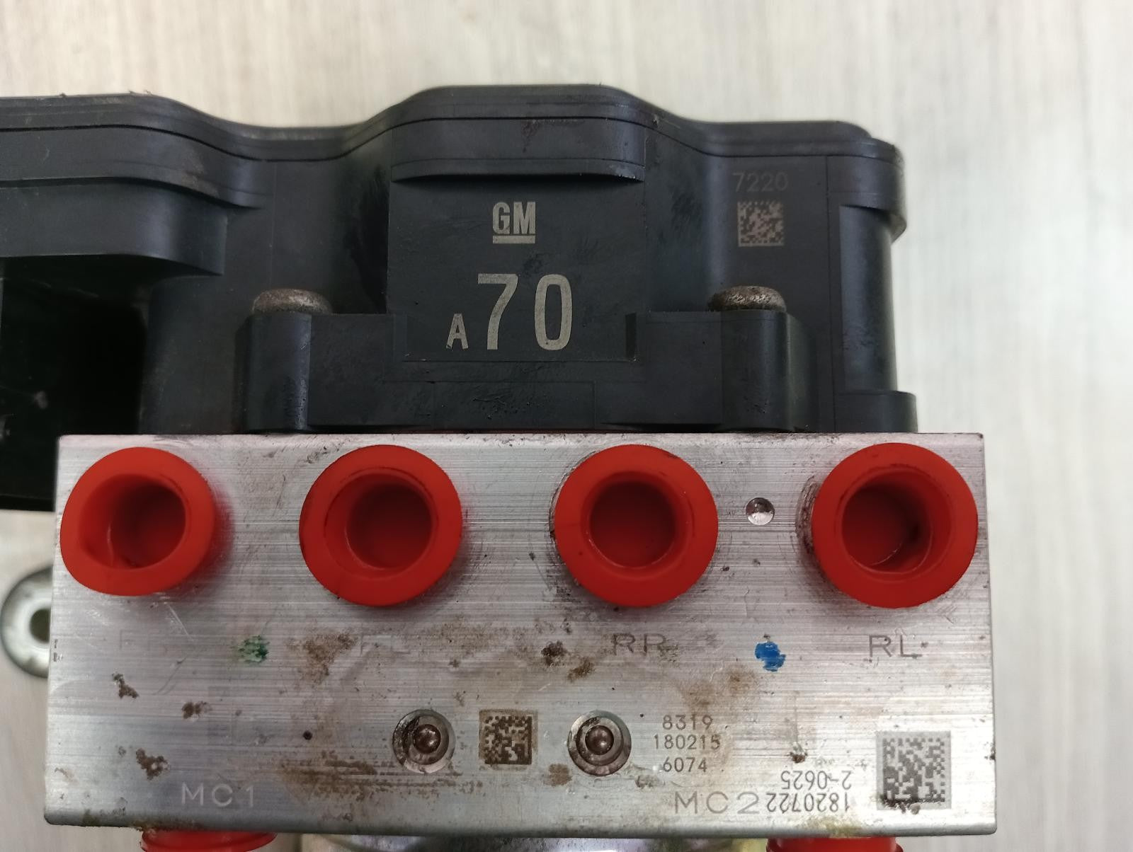 8944503