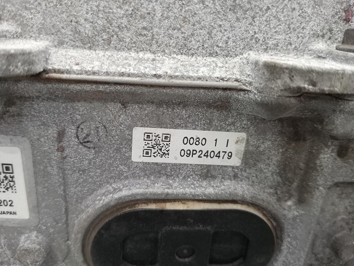 9052051