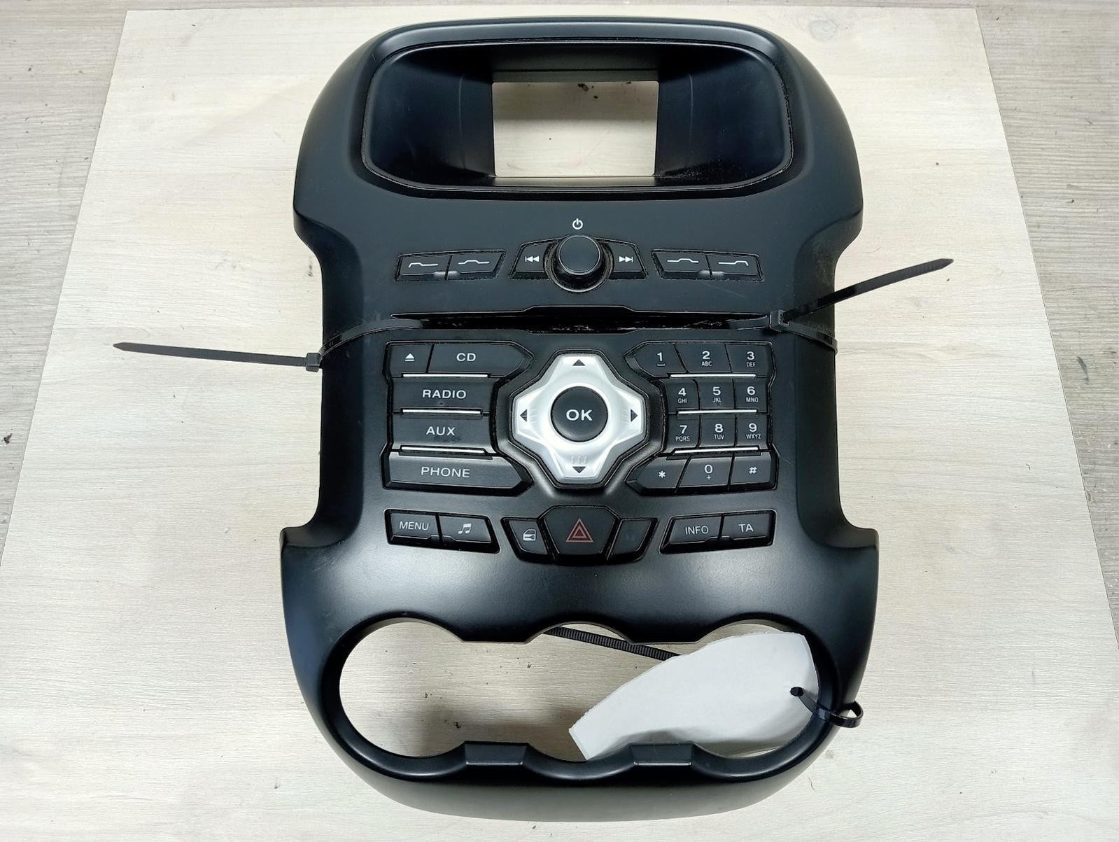 FORD RANGER STEREO/HEAD UNIT DASH RADIO CONTROL PANEL/CONTROL UNIT, NON SAT NAV