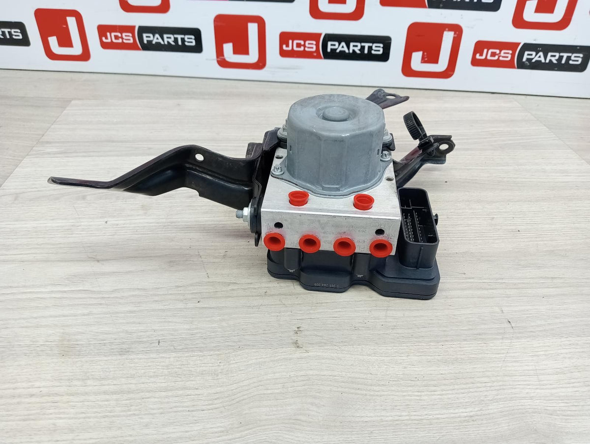 8999204