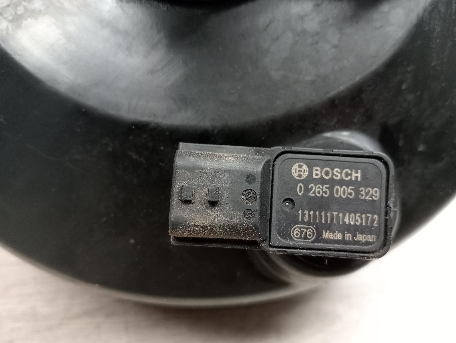 8943867