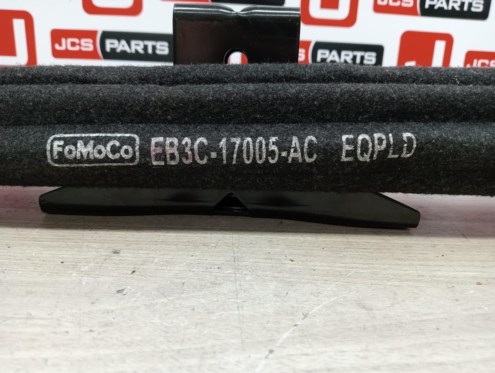8933864