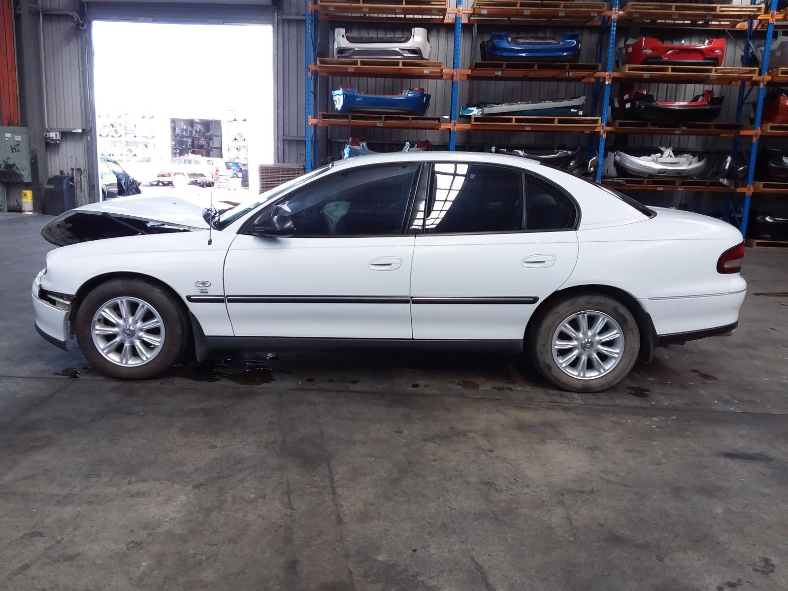 8923552