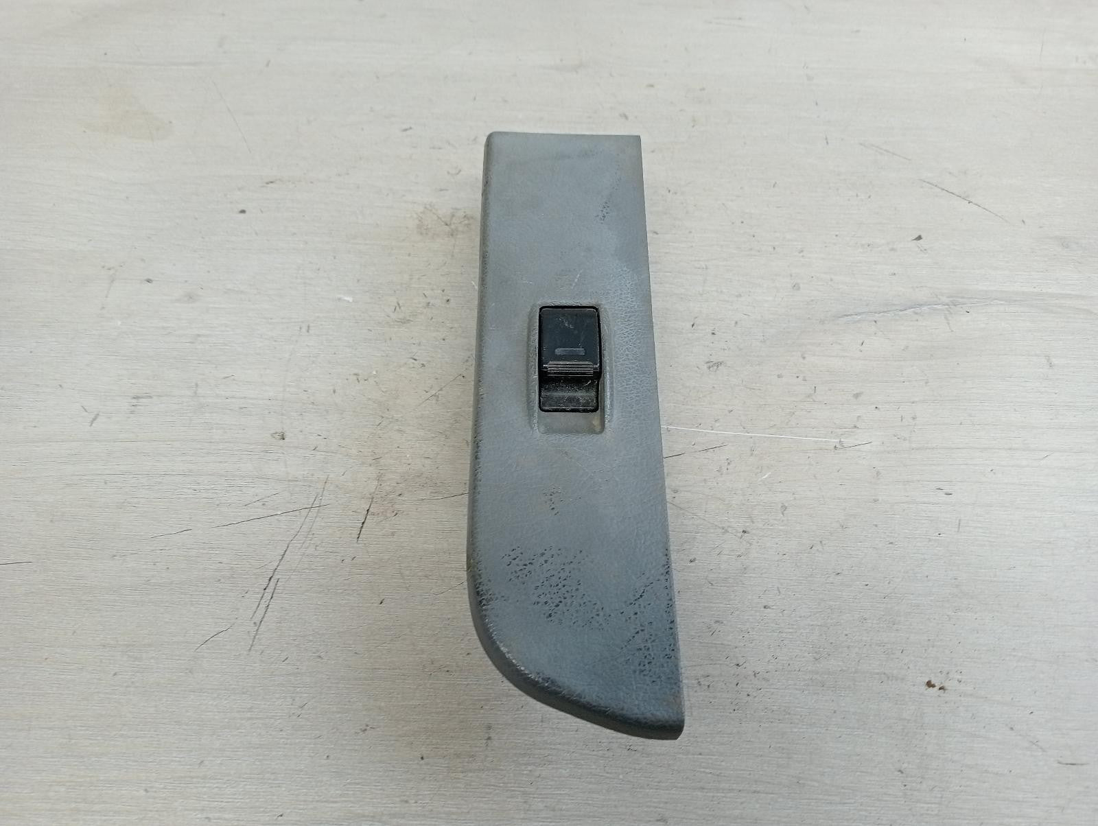 TOYOTA LANDCRUISER POWER WINDOW SWITCH 76/78/79 SERIES, LH FRONT, 11/07- 2011