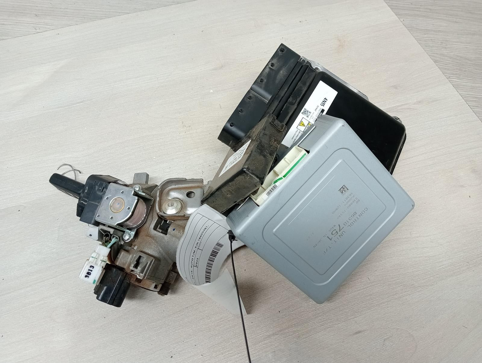 MITSUBISHI TRITON ECU ENGINE ECU, 2.4, DIESEL, 4N15, AUTO T/M, P/N 1860D281, SEC