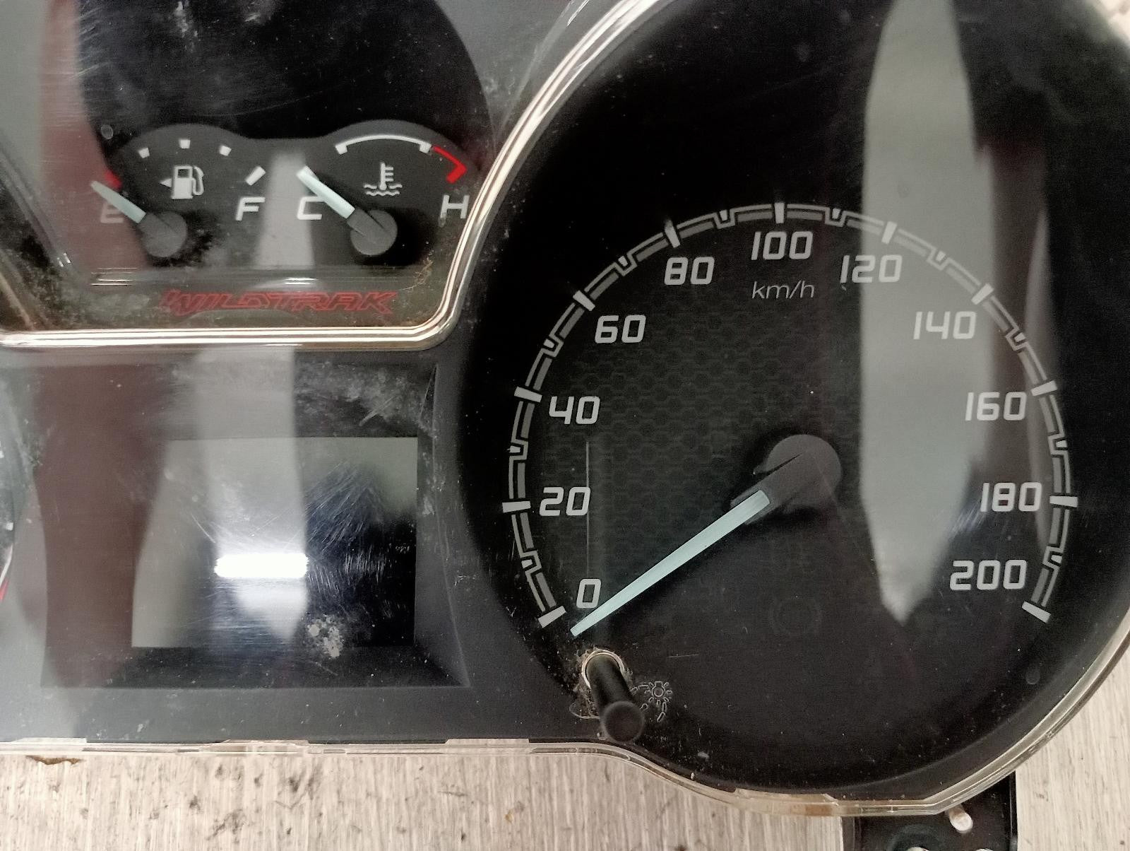 8943674