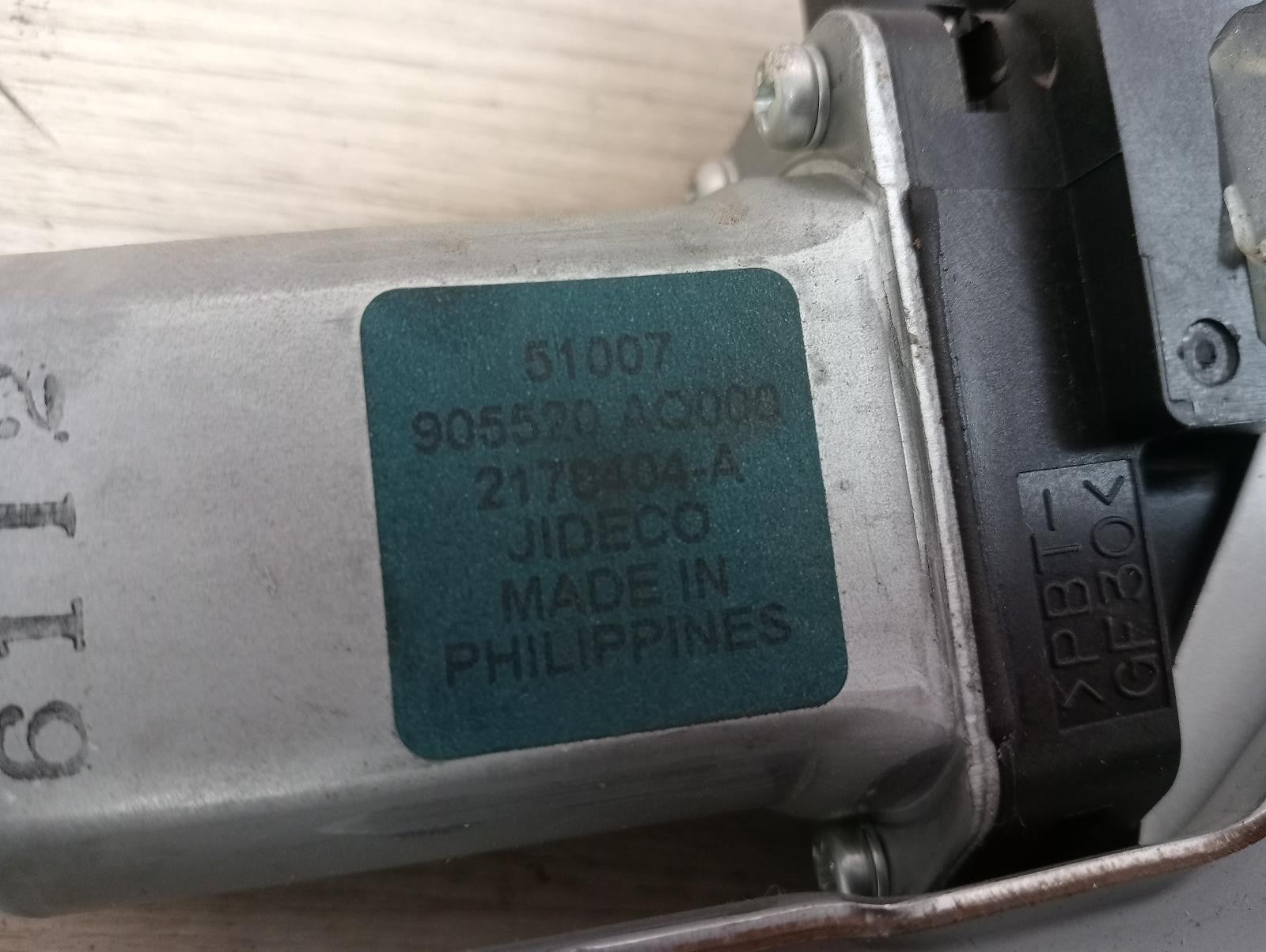 8923697